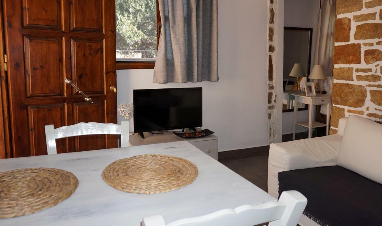 Studio Panagiota - Oasis Holiday Houses Kokkinos Pirgos Exterior foto